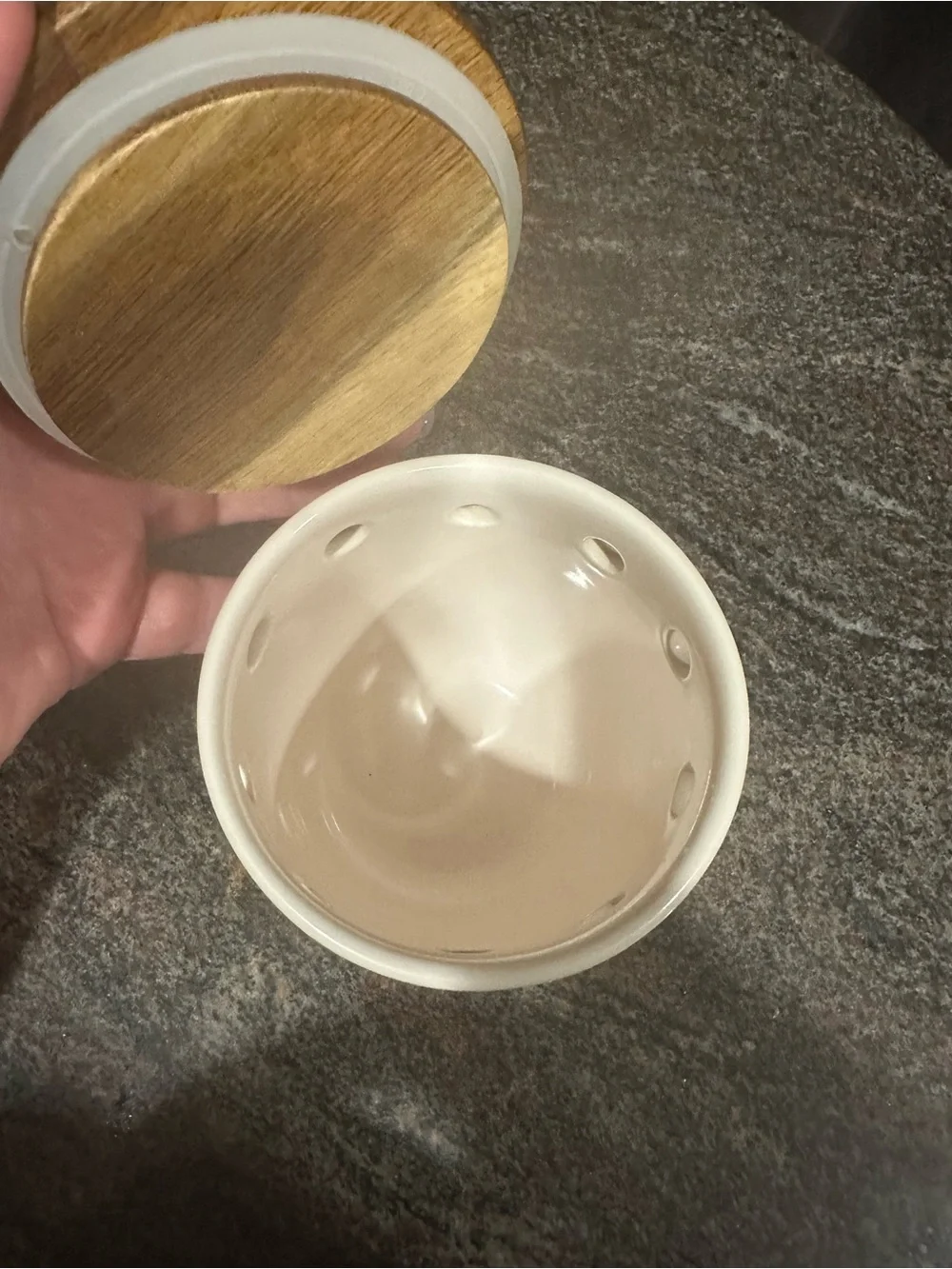 Rae Dunn White Ceramic GARLIC Jar with Tan Lid